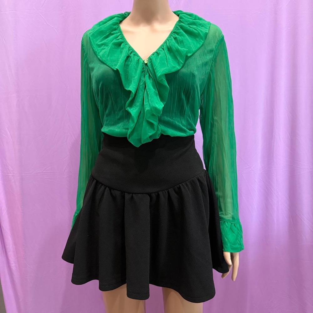Virgem Santa Green Sheer Ruffle V-Neck Long Sleeve Blouse Top